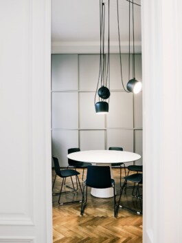 zirup-architektur-z196-cis-office-05 architecture and interior design projects by Vienna-based studio Zirup ZT GmbH